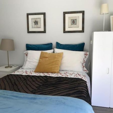 Cosy 2 Bedrooms Apartment In Arroios - Ssl 3A Lisbon Exterior photo